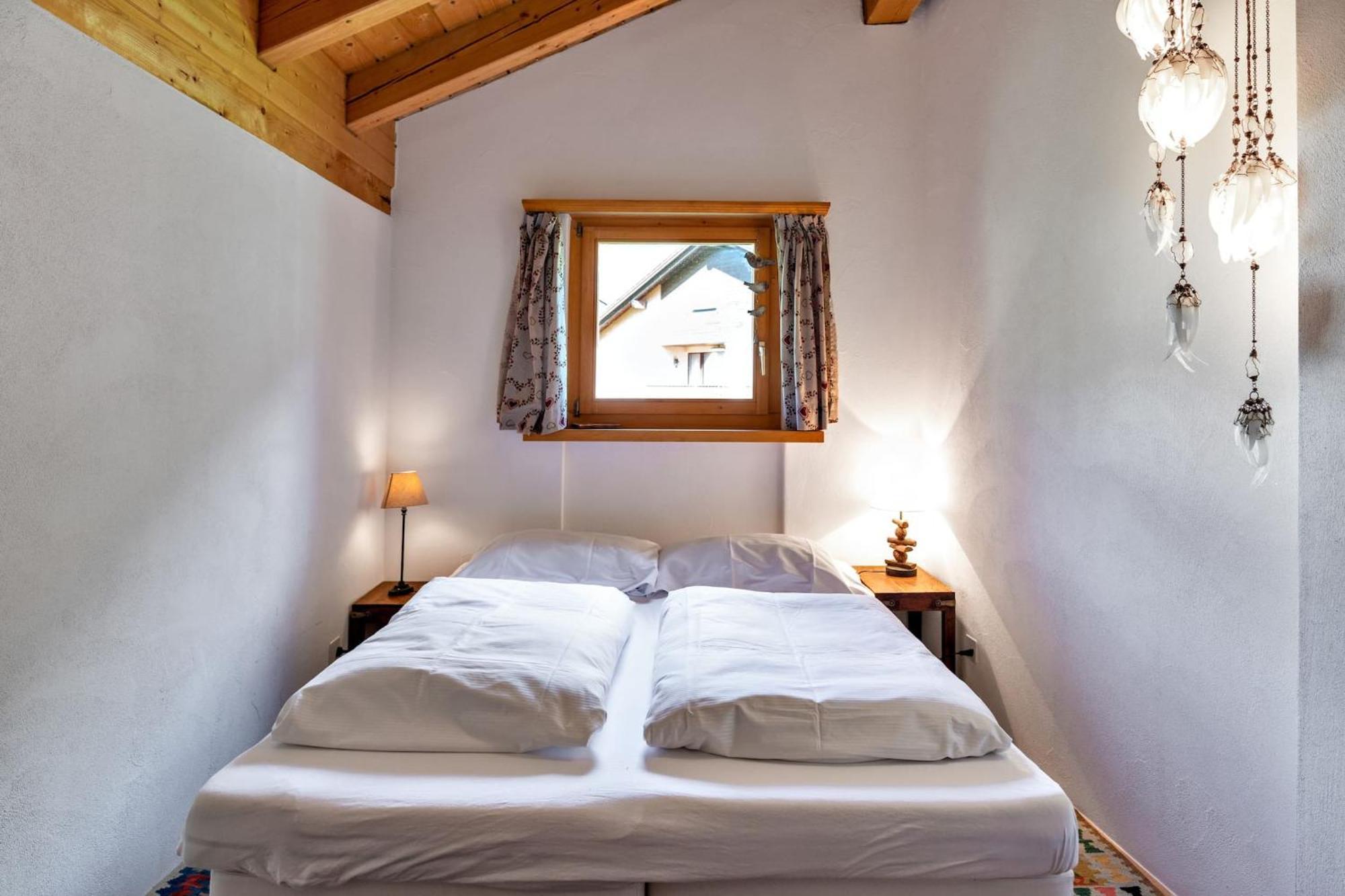 Ferienwohnung Chesa Panorama B - La Punt Exterior foto